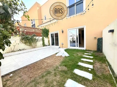 HOT OFFER 2BR+MAID VILLA AVAILABLE FOR RENT-0