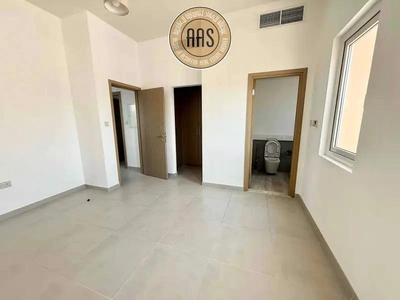 HOT OFFER 2BR+MAID VILLA AVAILABLE FOR RENT-7