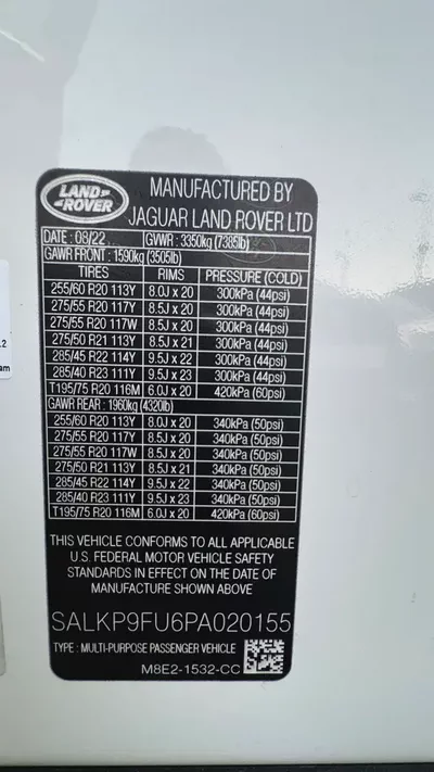 رنج روفر فوج موديل ٢٠٢٣ وارد امريكا كلين تايتل صبغ وكالة Range  Rover P400 SE 2023 | American Spec-14