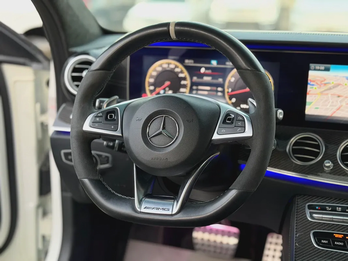 2017 Mercedes E-Class E 63 S AMG Full Service History GCC