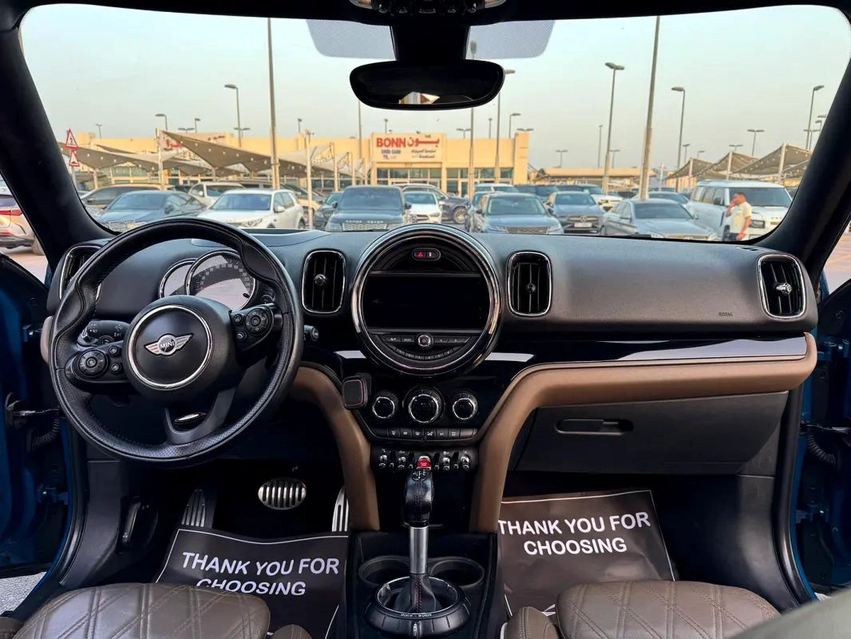 2017 MINI Countryman John Cooper Works GCC Specs-19-19