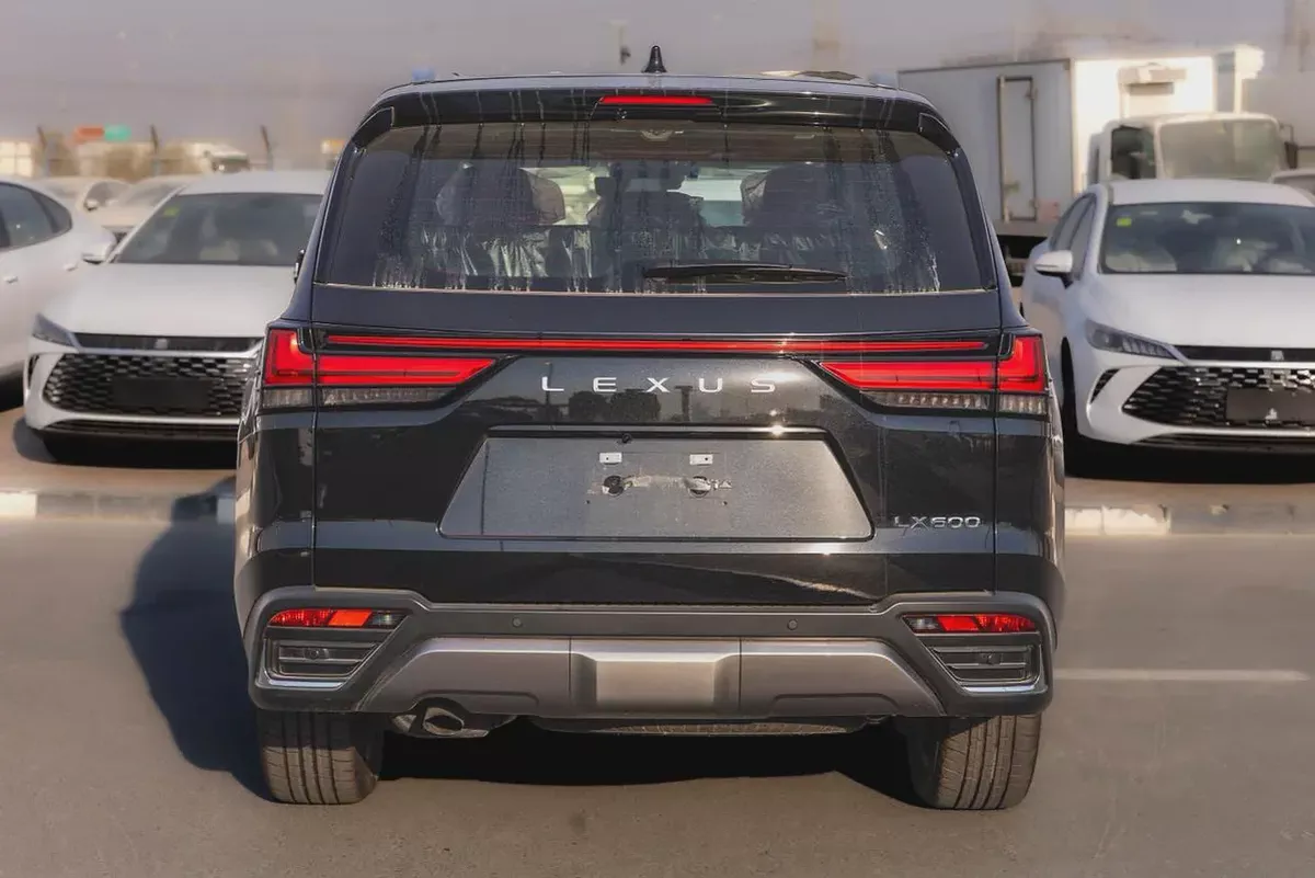 Lexus LX 600 Signature 2026 | GCC Specs | Brand New-2-2