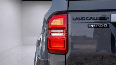 Toyota Prado  TOYOTA PRADO 250-8