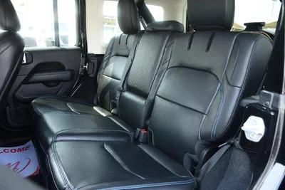 RUBICON 4XE ( PHEV ) 2023 | BLACK LIKE-1