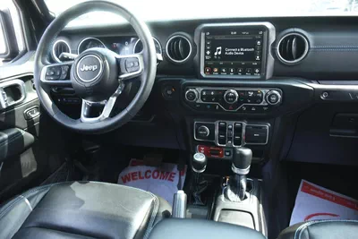 RUBICON 4XE ( PHEV ) 2023 | BLACK LIKE-10