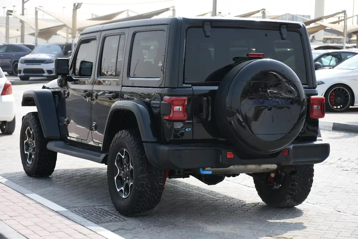 RUBICON 4XE ( PHEV ) 2023 | BLACK LIKE-9-9
