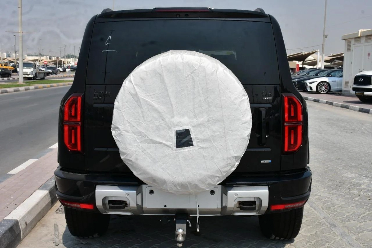 BYD LEOPARD 5 ULTRA 2025 | BLACK-4-4