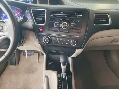 Honda Civic 1.8 EXi 2015 Model GCC Specs With Full Service History In Perfect Condition-14