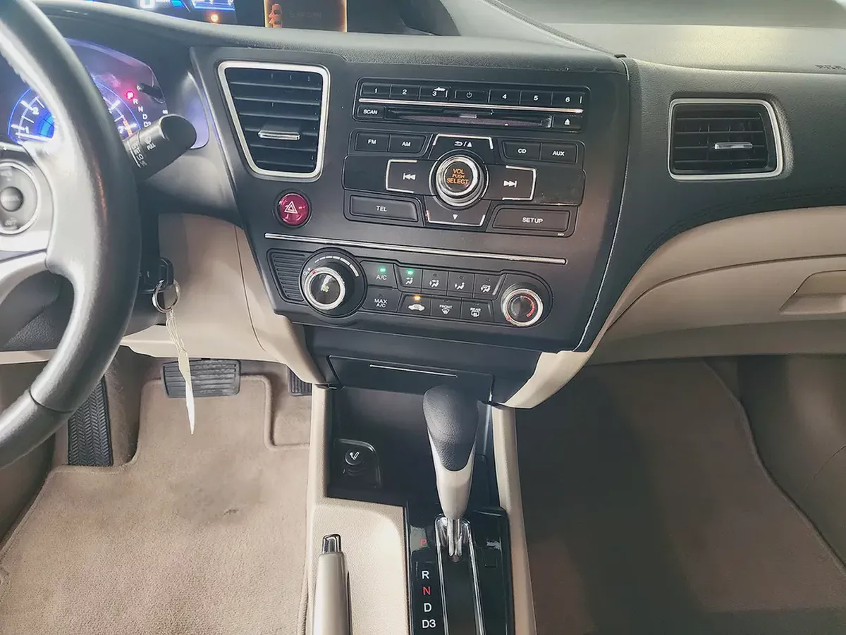 Honda Civic 1.8 EXi 2015 Model GCC Specs With Full Service History In Perfect Condition-14-14