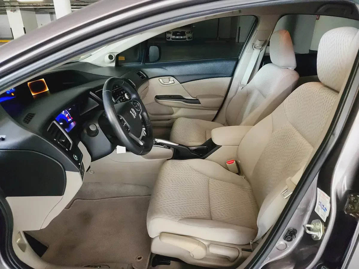 Honda Civic 1.8 EXi 2015 Model GCC Specs With Full Service History In Perfect Condition-8-8