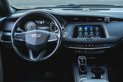 2021 Cadillac XT4 Premium Luxury | American Specs | Pristine Condition-10