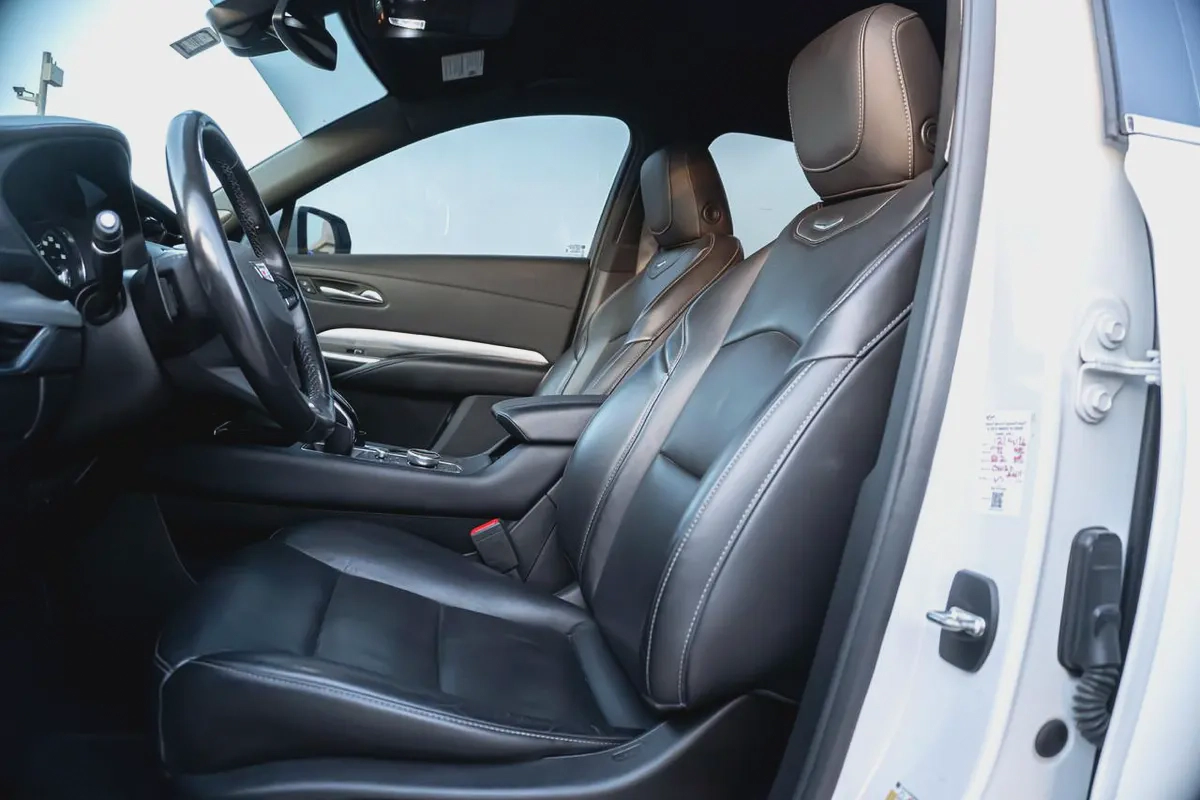 2021 Cadillac XT4 Premium Luxury | American Specs | Pristine Condition-14-14