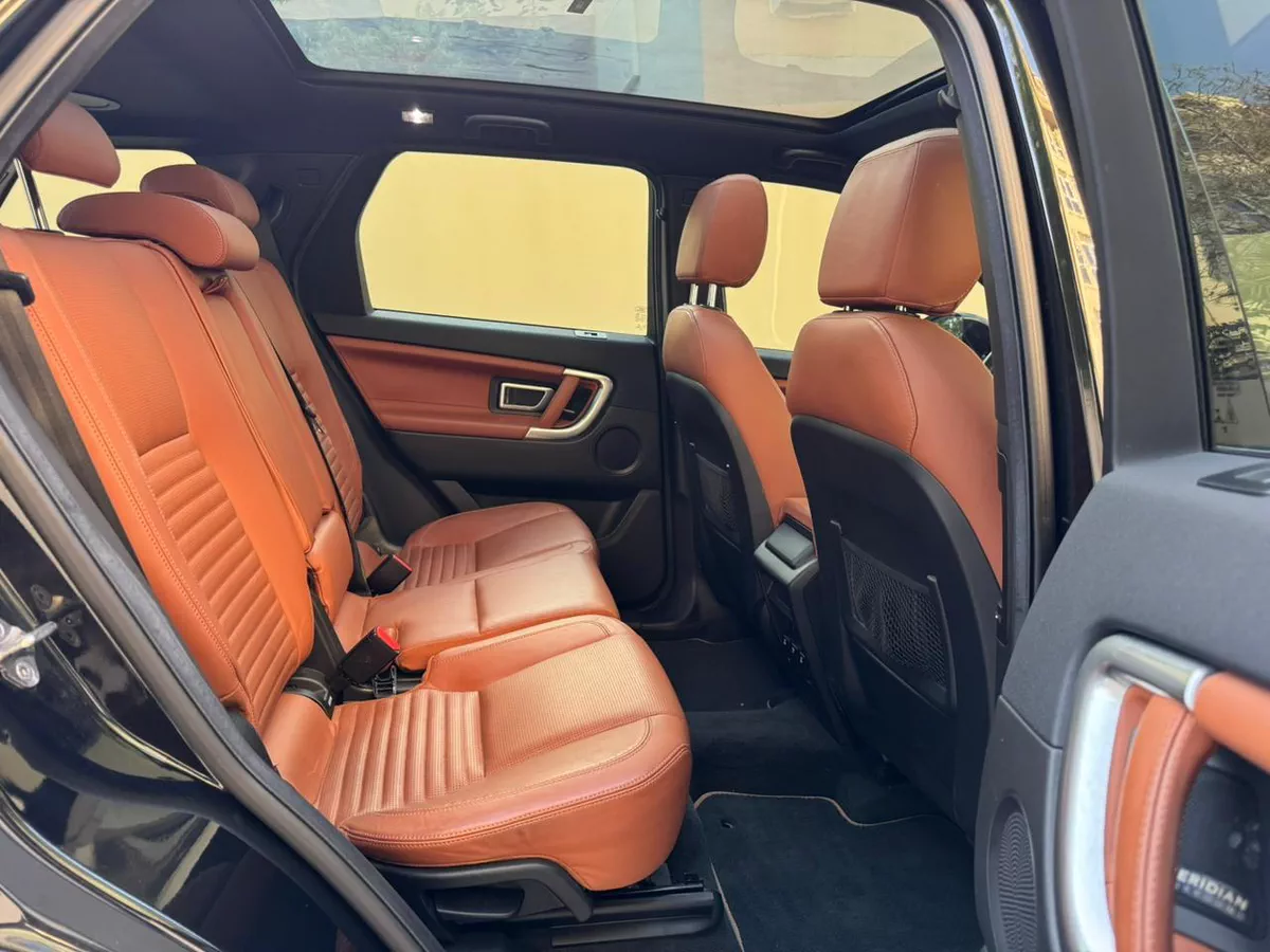Gulf Specs 2017 DISCOVERY SPORT HSE LUXURY AWD 2.0Litre Turbo-Charged (AL-Tayer Partial)-12-12