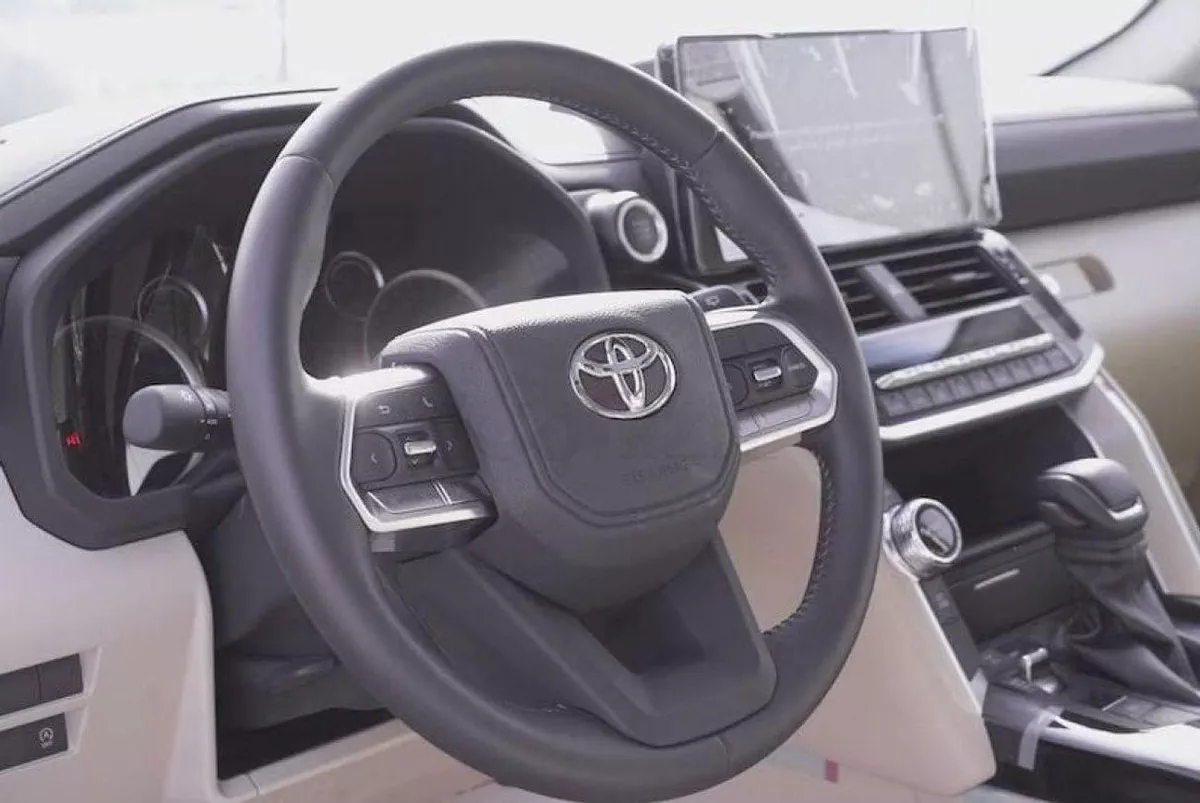 Toyota Land Cruiser GXR 3.5L-11-0