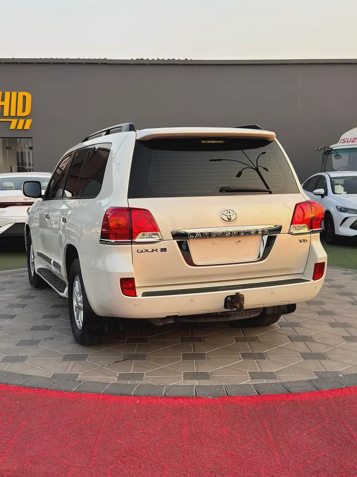 TOYOTA LAND CRUISER GXR 2012-6-6
