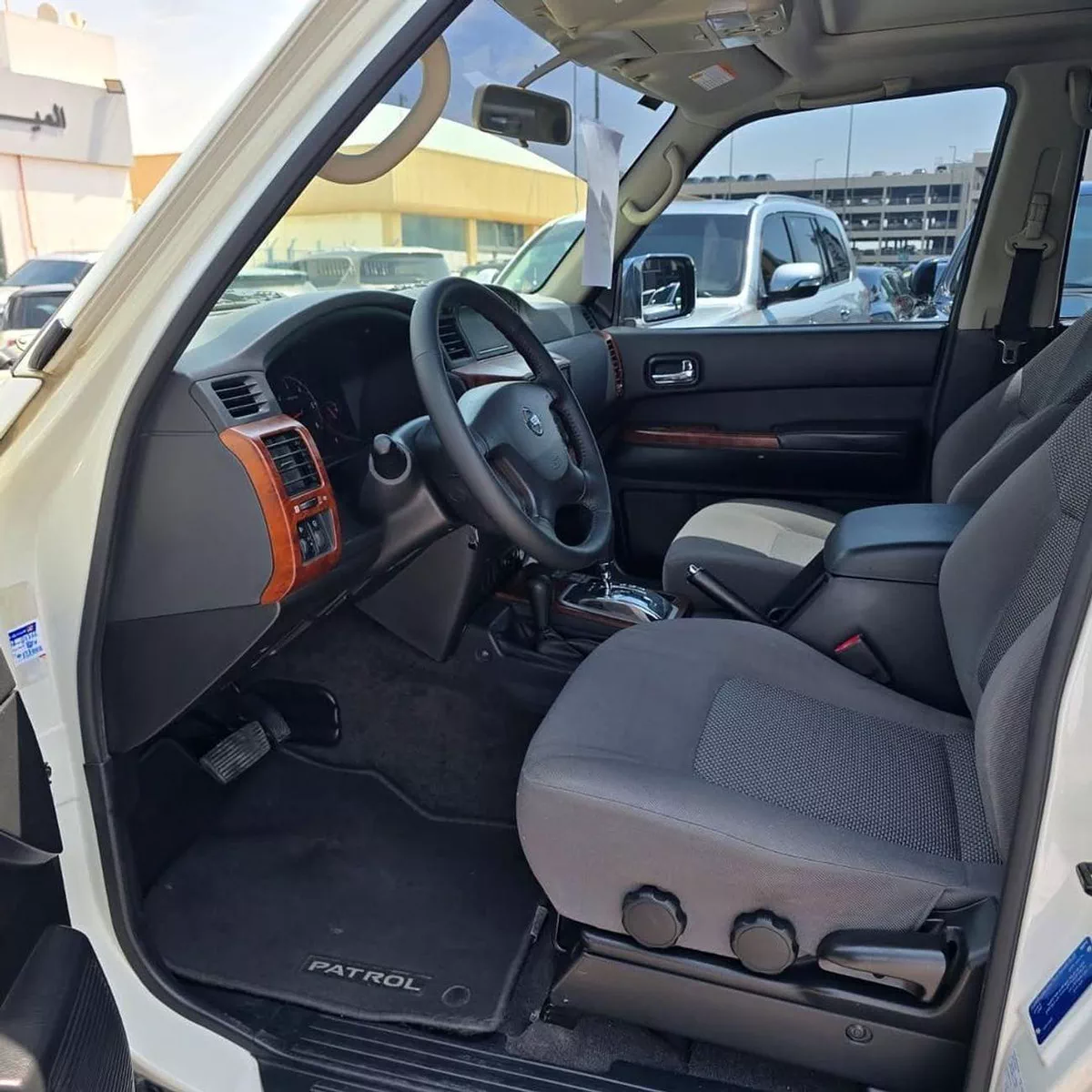 Nissan Patrol-1-0