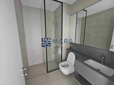 "Stunning 4-Bedroom Middle Unit Townhouse in Masaar – For rent-20