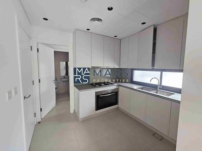 "Stunning 4-Bedroom Middle Unit Townhouse in Masaar – For rent-5