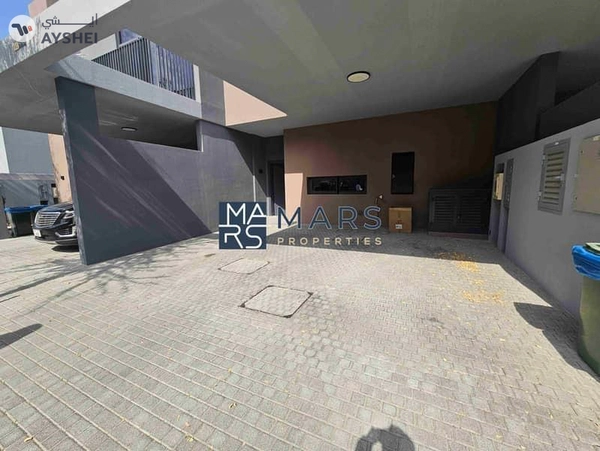 "Stunning 4-Bedroom Middle Unit Townhouse in Masaar – For rent