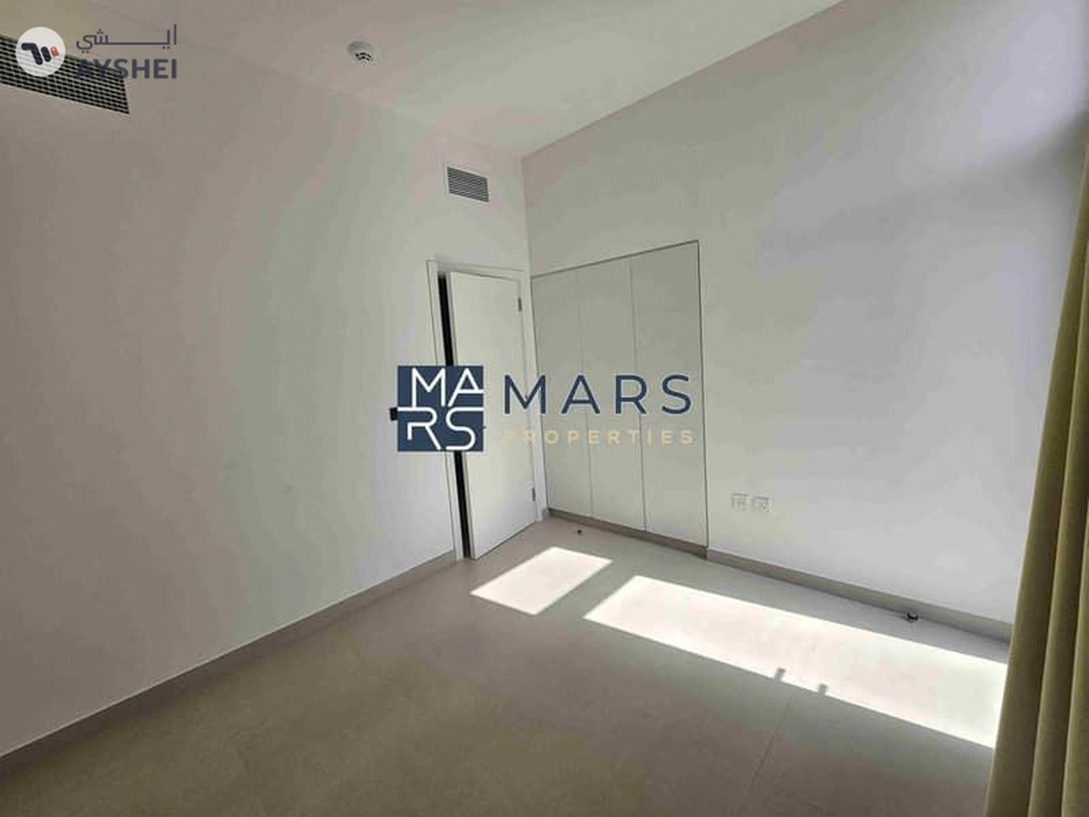"Stunning 4-Bedroom Middle Unit Townhouse in Masaar – For rent-17-17