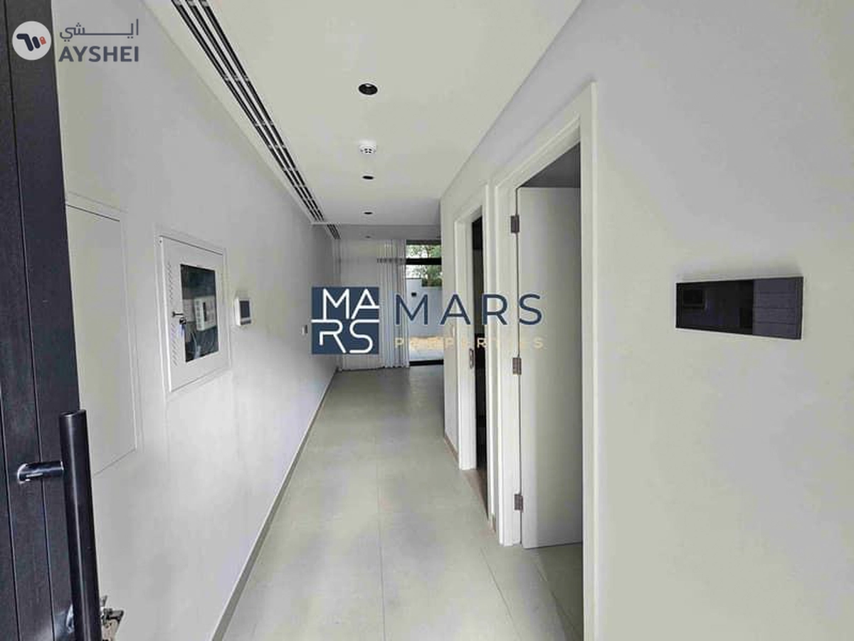 "Stunning 4-Bedroom Middle Unit Townhouse in Masaar – For rent-4-4