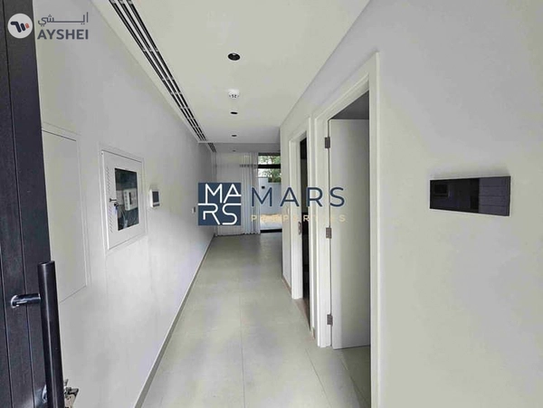 "Stunning 4-Bedroom Middle Unit Townhouse in Masaar – For rent