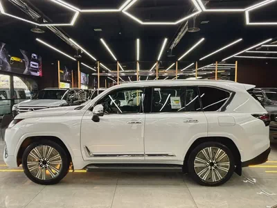 2026 / LEXUS LX700 H SIGNATURE / WITHOUT AUTO PARK / GCC-2
