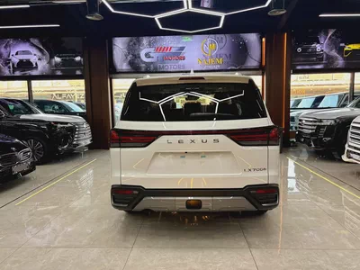 2026 / LEXUS LX700 H SIGNATURE / WITHOUT AUTO PARK / GCC-8