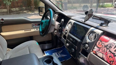 Ford F-150 XLT CREW CAB Ford F-150 2011 GCC specs-8