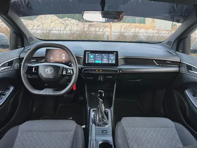 MG MG3 Standard 2025 GCC Specs-3