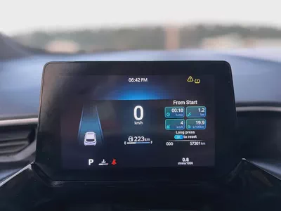 MG MG3 Standard 2025 GCC Specs-5