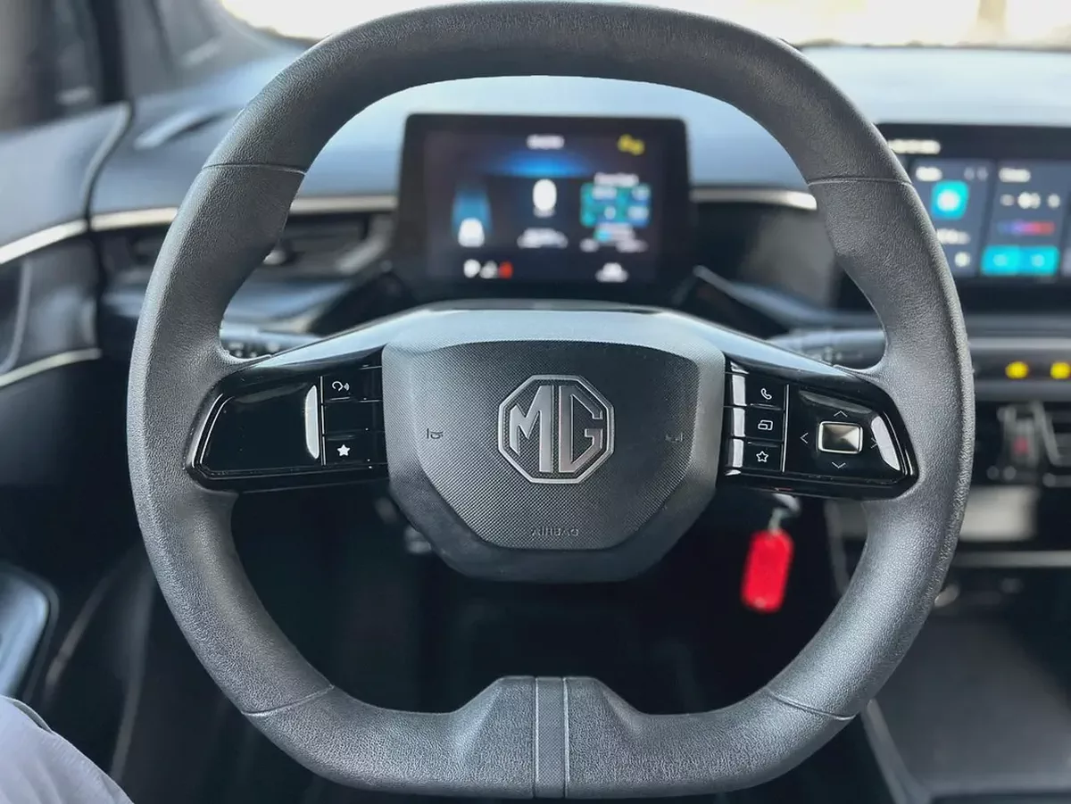 MG MG3 Standard 2025 GCC Specs-4-4