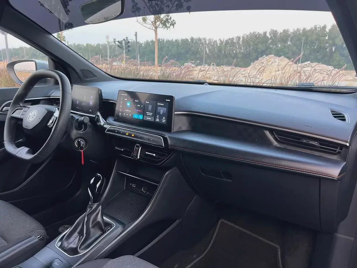 MG MG3 Standard 2025 GCC Specs-7-7