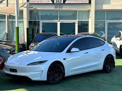 TESLA MODEL 3 PERFORMANCE GCC 2024 Service History (Under Warranty) Original Paint Zero Accidents R-0