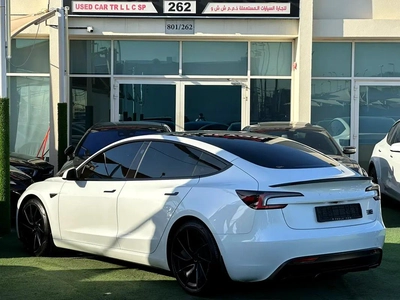TESLA MODEL 3 PERFORMANCE GCC 2024 Service History (Under Warranty) Original Paint Zero Accidents R-7