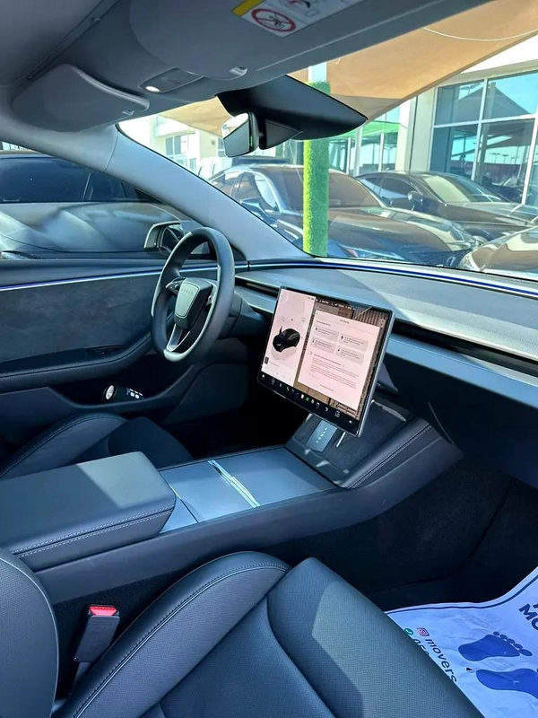 TESLA MODEL 3 PERFORMANCE GCC 2024 Service History (Under Warranty) Original Paint Zero Accidents R