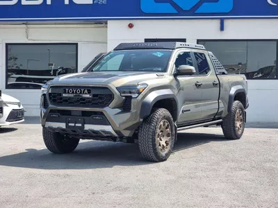 Toyota Tacoma TrailHunter Brand New * Export Price *-0