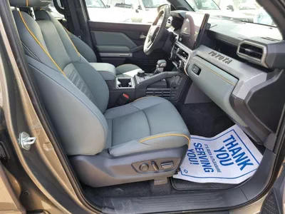 Toyota Tacoma TrailHunter Brand New * Export Price *-14