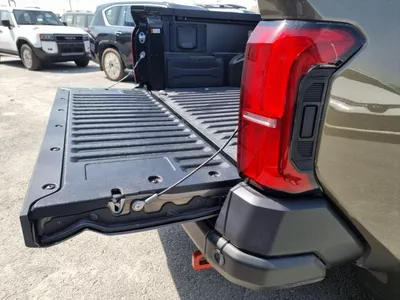 Toyota Tacoma TrailHunter Brand New * Export Price *-19