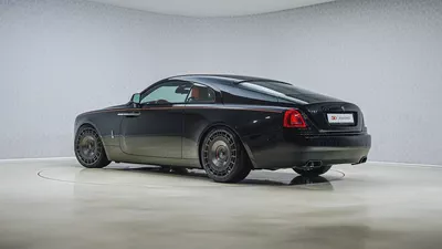 UAEs Very Best Example | Wraith Black Badge | Super Low KM | GCC | 4 Button-1
