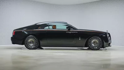 UAEs Very Best Example | Wraith Black Badge | Super Low KM | GCC | 4 Button-2