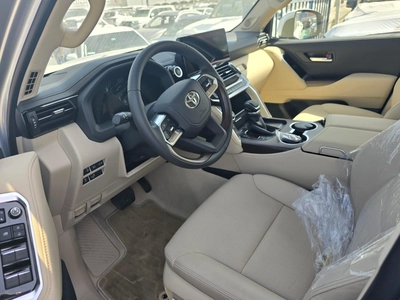TOYOTA LC300 GXR 3.5L PETROL 2026 | SILVER EXTERIOR-8