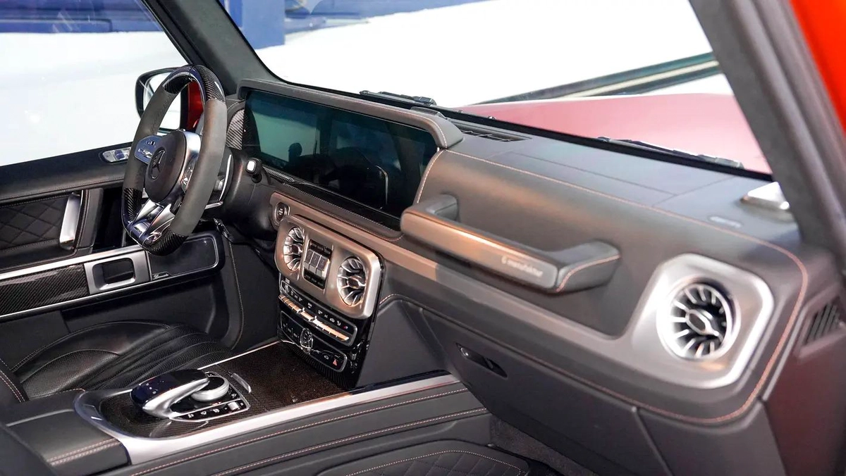 UAEs Very Best Example | 2 Years Free Servicing | AED 10,031 Per Month-5-5