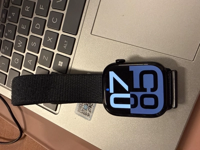 Apple Watch series 10-0