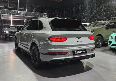 Bentley Bentayga V8 | First Edition | Rare Interior | GCC-4