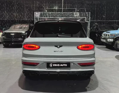 Bentley Bentayga V8 | First Edition | Rare Interior | GCC-7