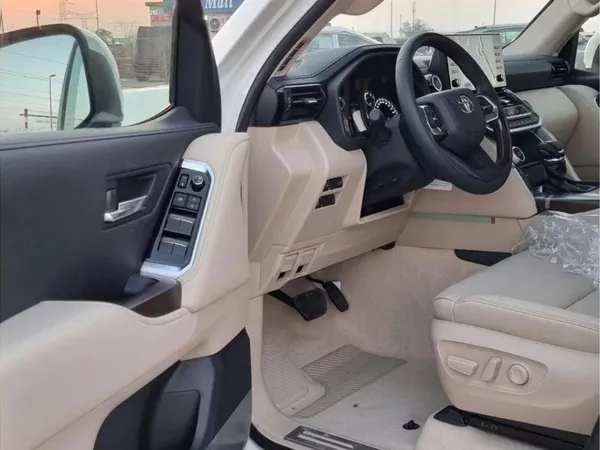 Toyota Land Cruiser GXR