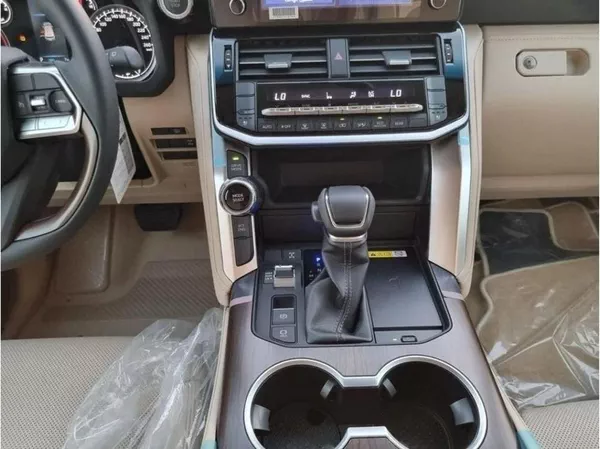 Toyota Land Cruiser GXR