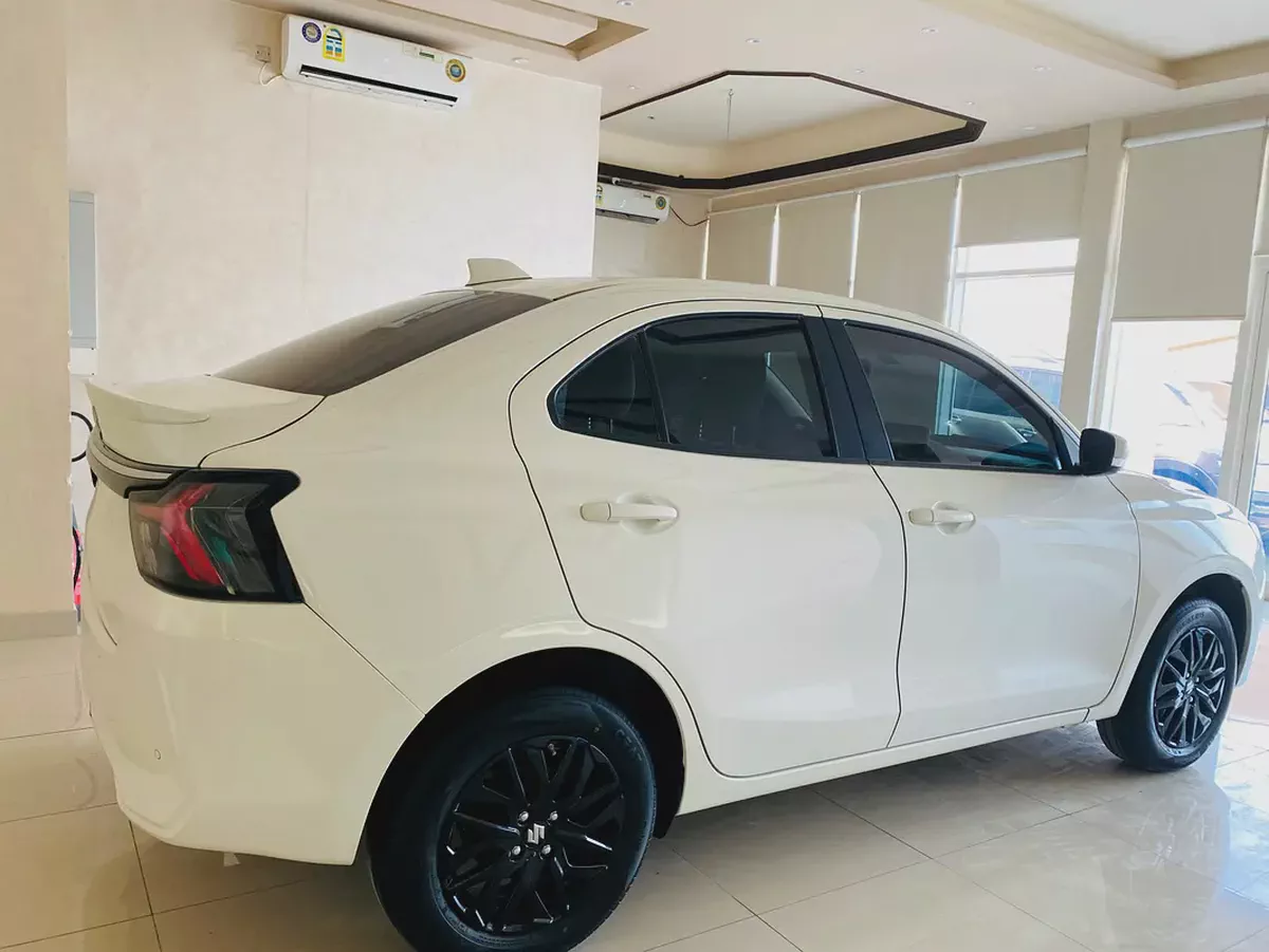 Brand New Suzuki Dzire GL 2026 | GCC Specs | Fuel Efficient-8-8