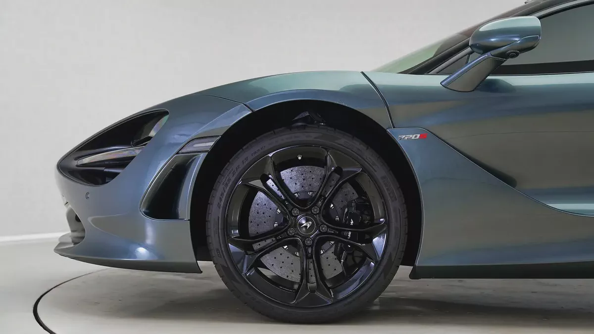 2020 McLaren 720S | GCC Specs | McLaren Active Warranty 2027-10-10